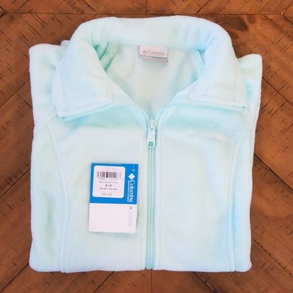 🆕️ Columbia Sweater - Picture 2 of 6